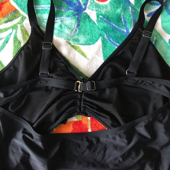 NWOT One Piece Bathing Suit Cut Out Drawstring - Picture 4 of 4